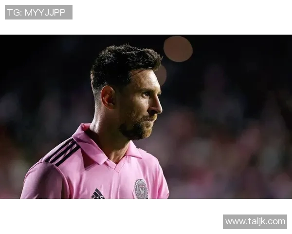 黑灰足球历史球星盘点 谁是这个时代最具影响力的传奇人物